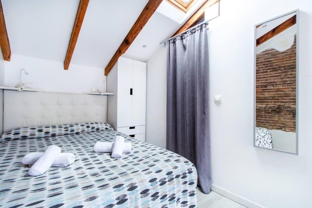 Estudio Para Parejas Con Terraza En La Playa บาเลนเซีย ภายนอก รูปภาพ